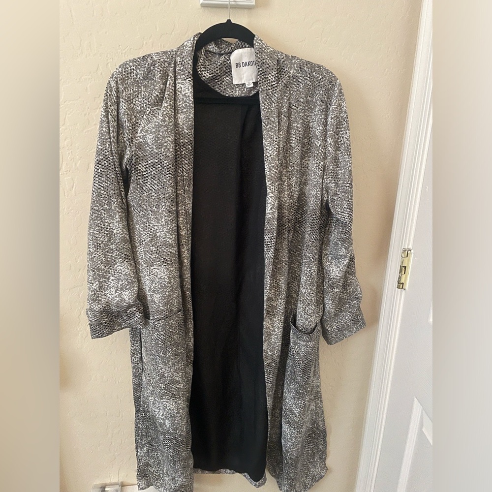 BB Dakota sweater